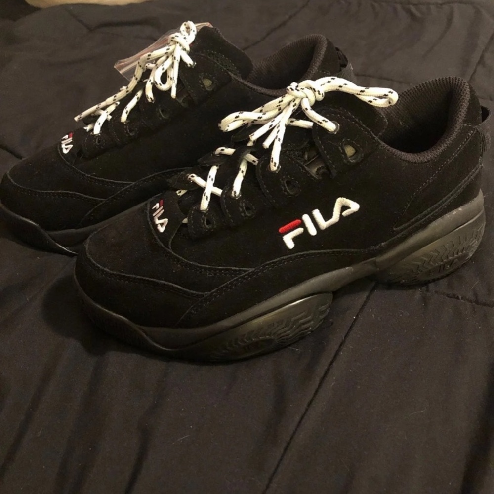 Brand New Black Fila Disruptor